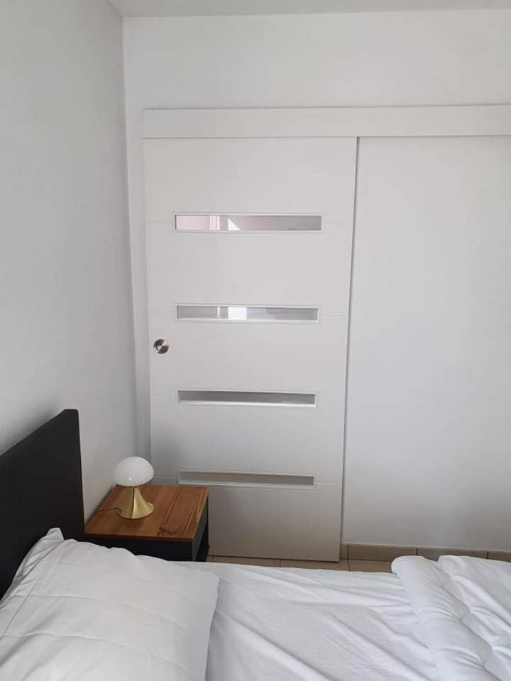 Logement Entier, Calme, Hyper Equipe Сан-Лорон-дьо-ла-Салонк Екстериор снимка