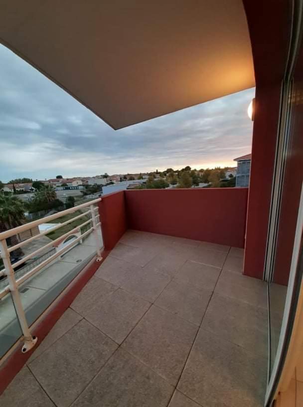 Logement Entier, Calme, Hyper Equipe Сан-Лорон-дьо-ла-Салонк Екстериор снимка